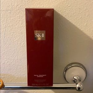 SK-ii Facial treatment essence 11 FL OZ